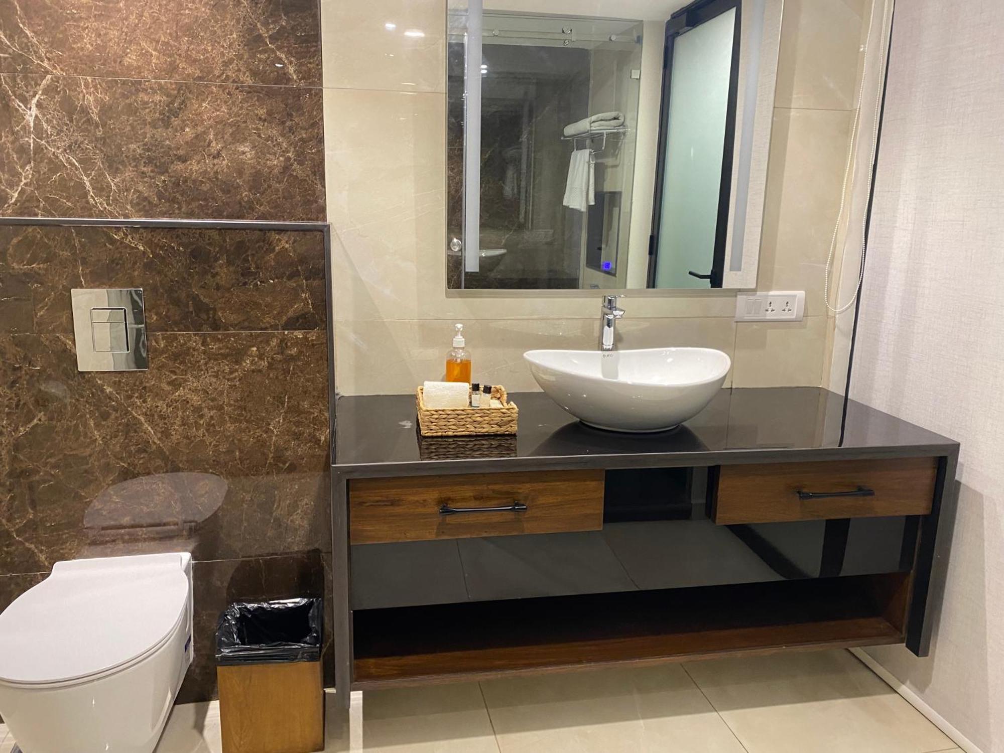 The Manohar Hyderabad Hotell Exteriör bild
