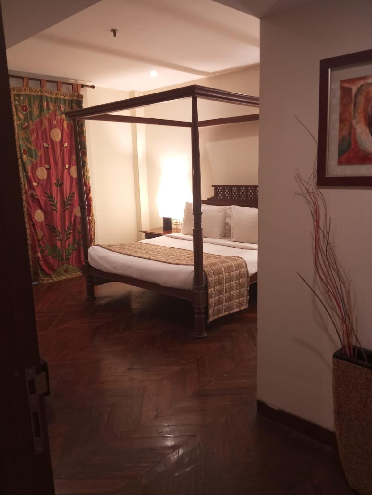 The Manohar Hyderabad Hotell Exteriör bild